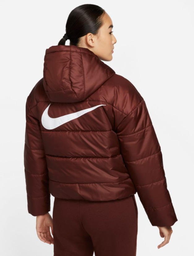 Damska brązowa kurtka Nike NSW Therma-FIT Repel DJ6995-273 S bok z kieszeniami na zamek