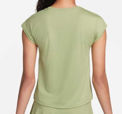 Zielona koszulka tenisowa Nike Court Victory CV4790-334 rozmiar M tył z przedłużonym krojem