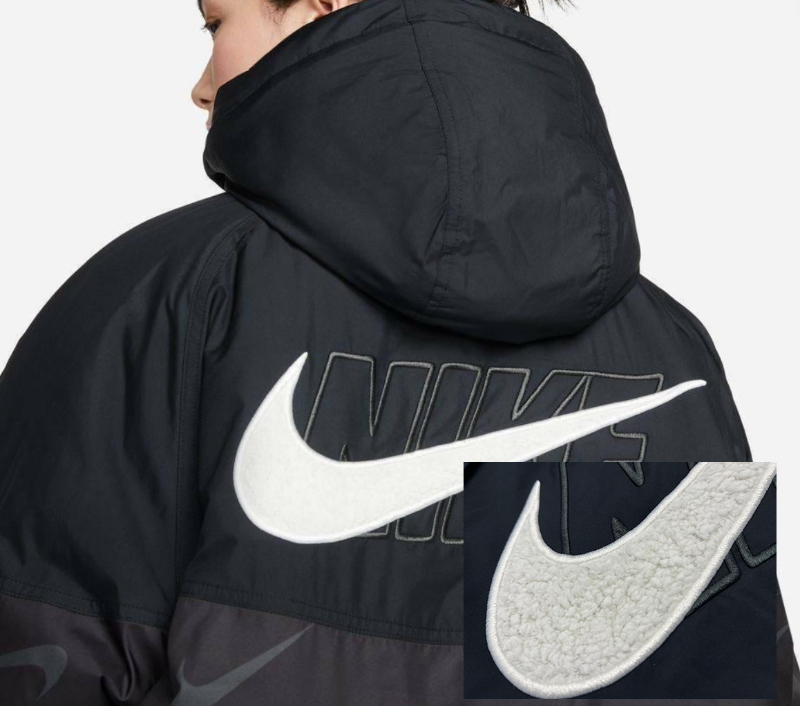 Czarna kurtka Nike – tył z wielkim barankowym Swooshem