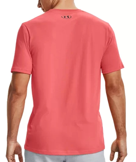 Czerwona męska koszulka Under Armour Sportstyle LC SS HeatGear Loose L detal logo i kroju