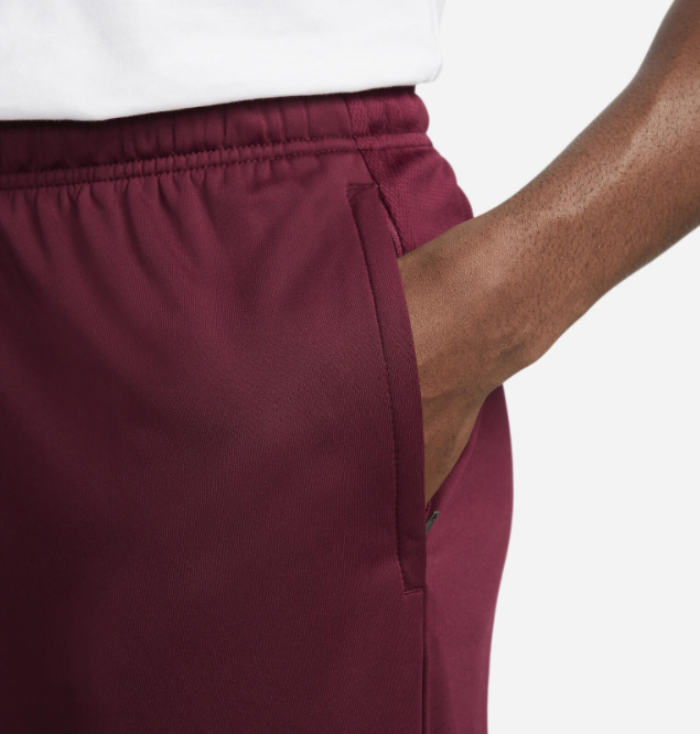 Bordowe męskie spodenki Nike F.C. Libero DH9663419 L detal kieszeni i pasa