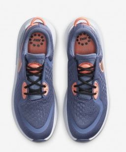 Niebieskie młodzieżowe sneakersy Nike Joyride Dual Run GS CN9600-417 r. 40 bok z piankowymi koralikami