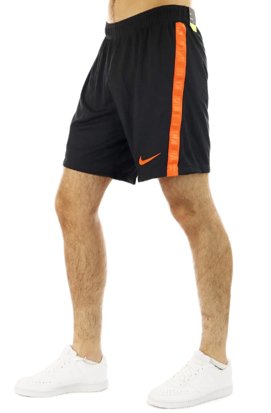 Czarne męskie spodenki Nike Netherlands 2020 Away CQ2367010 S przód z herbem