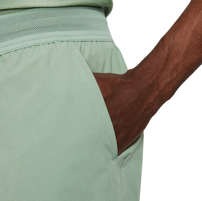 Zielone spodenki tenisowe Nike Court Flex Advantage S bok