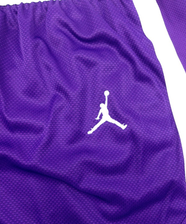 Spodenki Nike Air Jordan Dri-FIT fioletowe XS bok