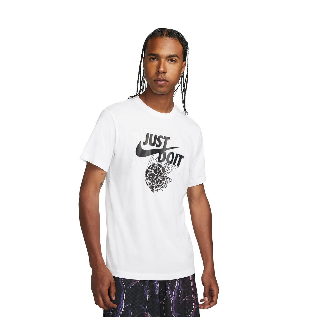 Biała męska koszulka Nike Tee Just Do It DR7639-100 S przód z holograficznym logo Swoosh