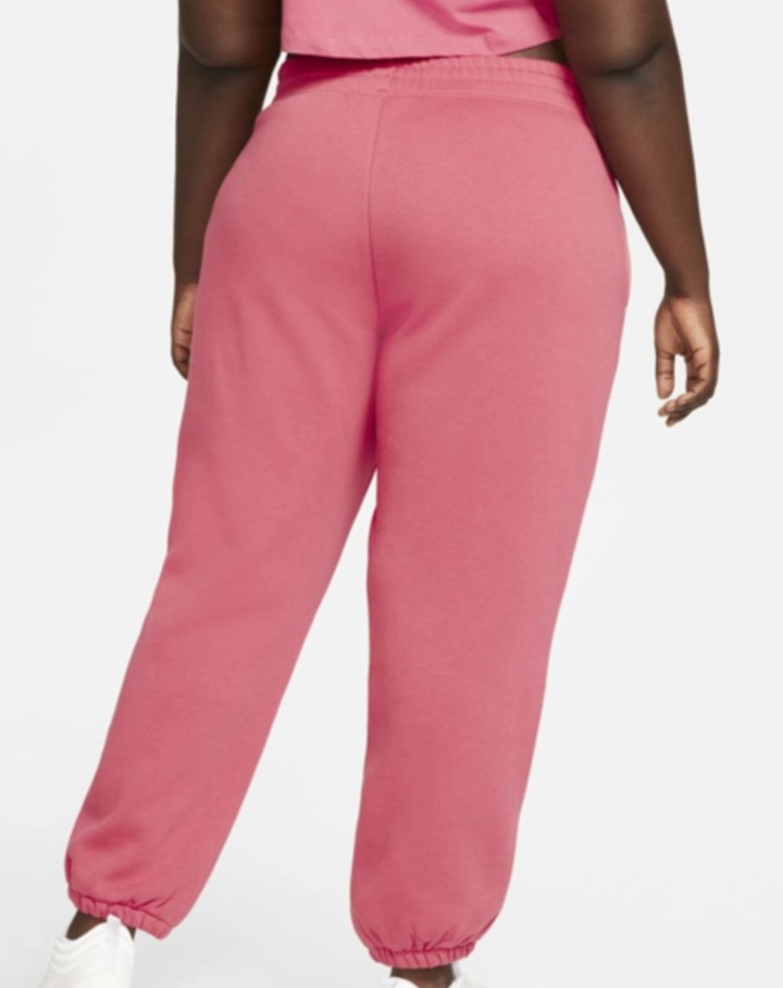 Spodnie dresowe damskie Nike NSW Fleece Plus Size 2X różowe bok