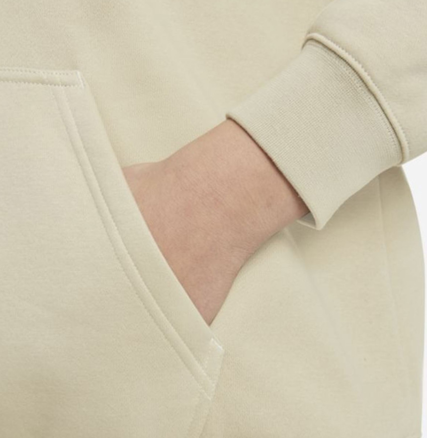 Beżowa bluza damska Nike DM3313-206 1X bok z kapturem