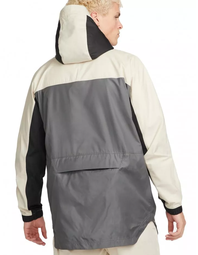 Męska beżowo-szara parka Nike SPU WVN JKT DX1662068 S tył z kieszeniami