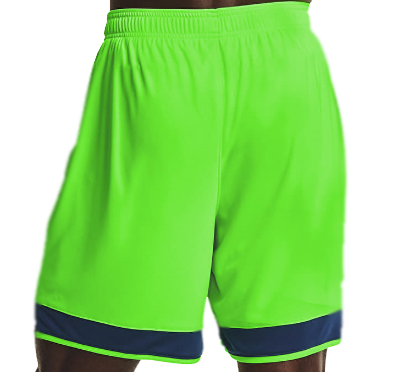 Zielone męskie spodenki Under Armour HeatGear Fitted 1343914389 L detal pasa i nogawki