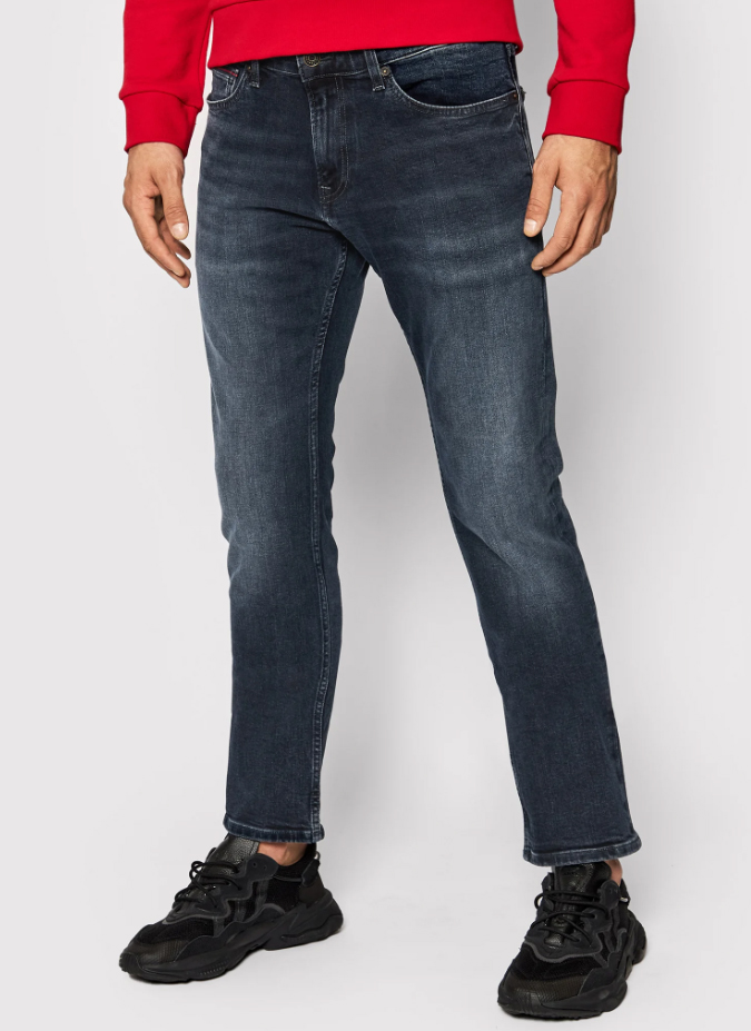 Granatowe jeansy męskie Tommy Jeans Scanton Slim DM0DM11145 29/34 przód z wyszywanym logo