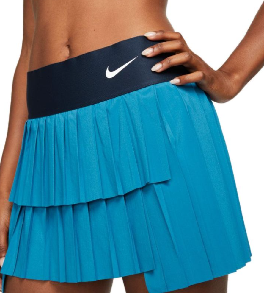 Boczny widok niebieskich damskich spódniczek Nike Court Advantage CV4678-453 S z wbudowanymi szortami