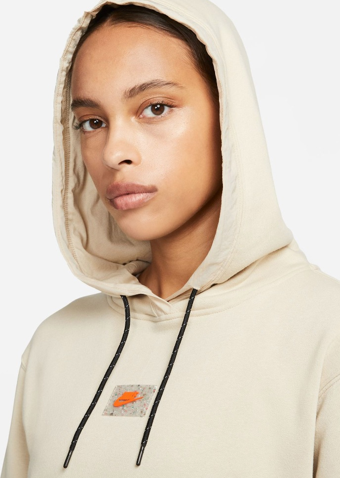 Damska beżowa bluza Nike Sportswear DX2324-206 M bok z kieszeniami z zatrzaskami