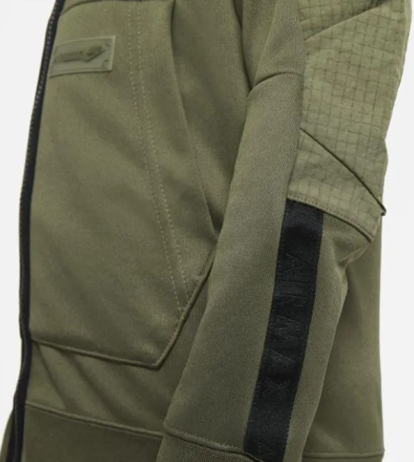 Zielona bluza chłopięca Nike Air Max DD9245222 XL z logo Nike