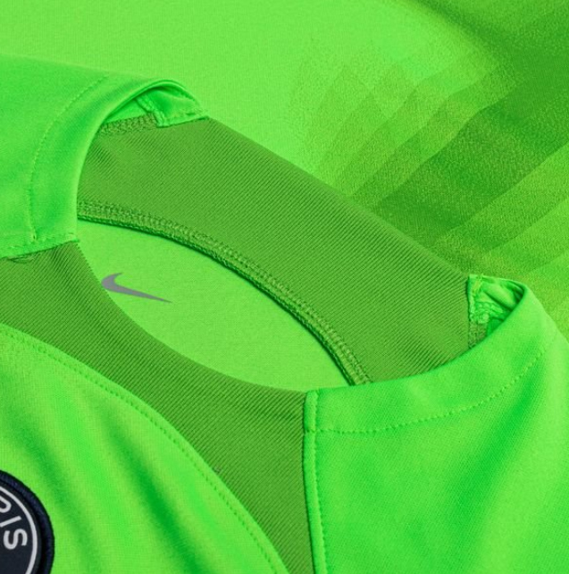 Zielona bluza bramkarska dziecięca Nike PSG Home 22/23 XS bok