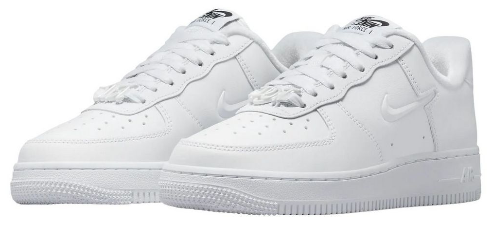 Białe damskie sneakersy Nike Air Force 1 '07 Special Edition FB8251-100 35,5 z holo Swooshem i skórzanymi powłokami przód