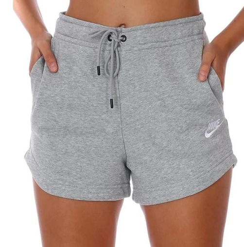 Boczny widok szarych damskich krótkich spodenek Nike CJ2158-063 XXL z wsuwanymi kieszeniami