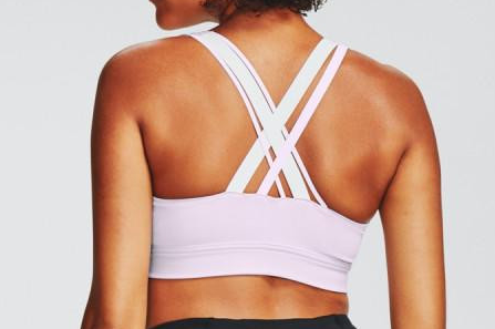 Fioletowy biustonosz sportowy Under Armour Rush Celliant SM tył z paskami krzyżowymi