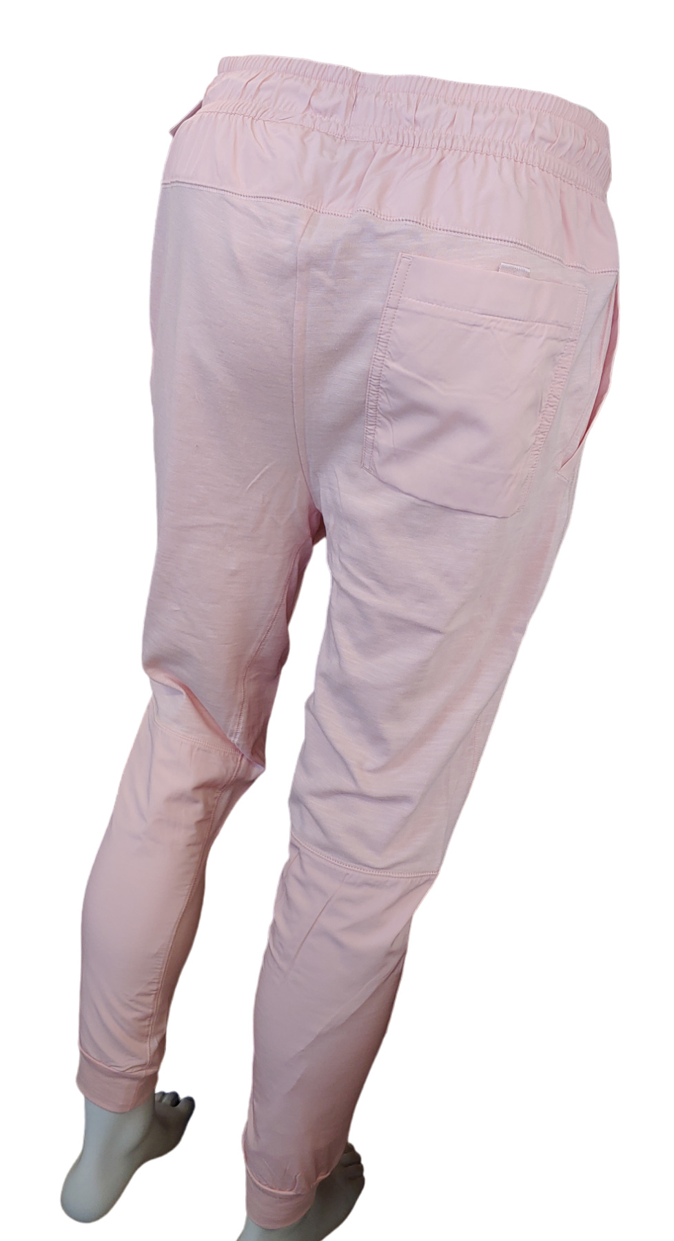 Różowe joggery męskie Nike Modern Essentials DQ2407800 M bok z kieszenią na rzep