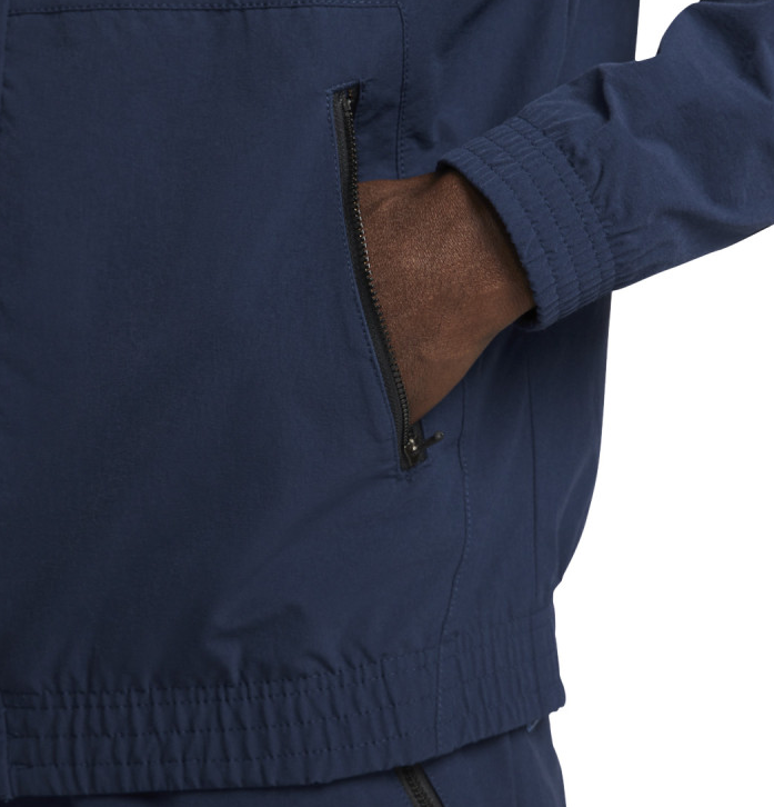 Granatowa kurtka męska Nike Air Max DV2337-410 XXL bok z regulowanym kapturem