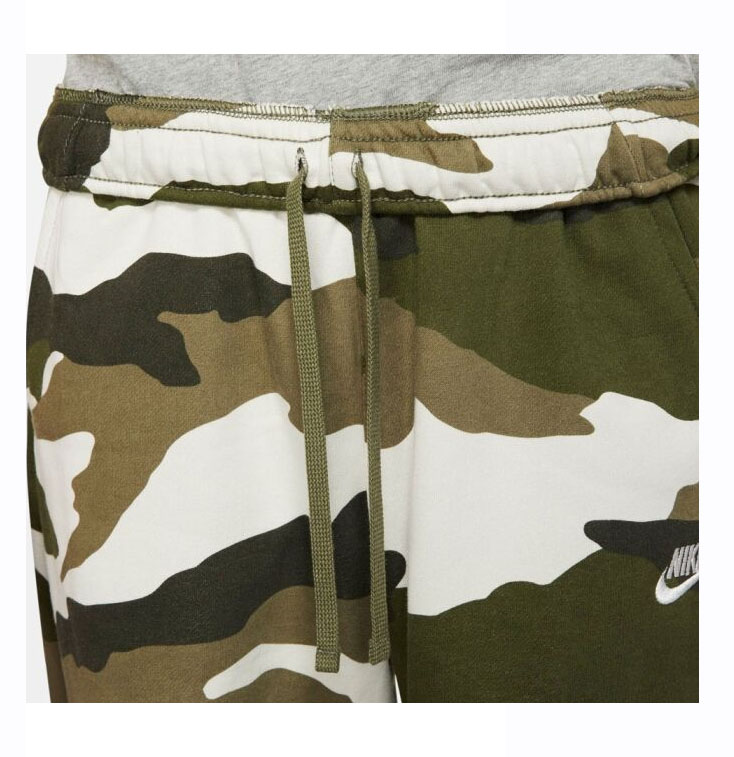 Multikolor męskie spodenki Nike NSW Club Moro BV2838233 XS detal kieszeni i pasa