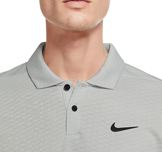 Szara koszulka polo Nike Vapor DH0814025 L bok z wywijanym kołnierzykiem