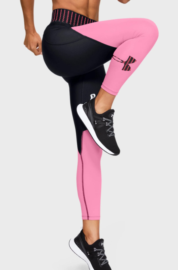 Czarne damskie legginsy Under Armour HeatGear 7/8 1351705003 S/M przód z logo UA