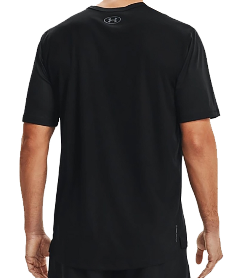 Czarna męska koszulka Under Armour HeatGear CoolSwitch 1361427001 L przód