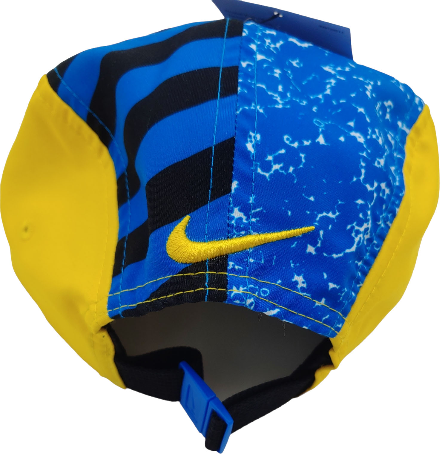 Multikolor czapka fullcap Nike Inter Mediolan AW84 bok