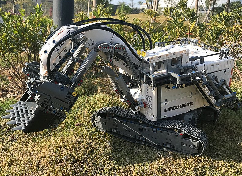 KLOCKI KOPARKA TECHNIC LIEBOHERR APLIKACJA 13130 MOULD KING EXCAVATOR