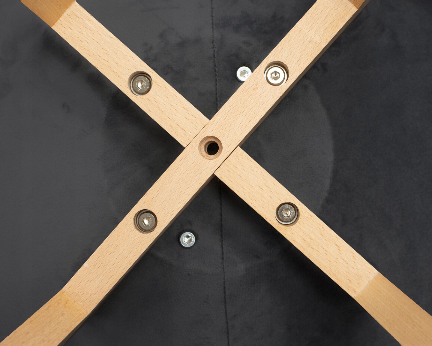 Krzesło BARI czarne (nowe kody)