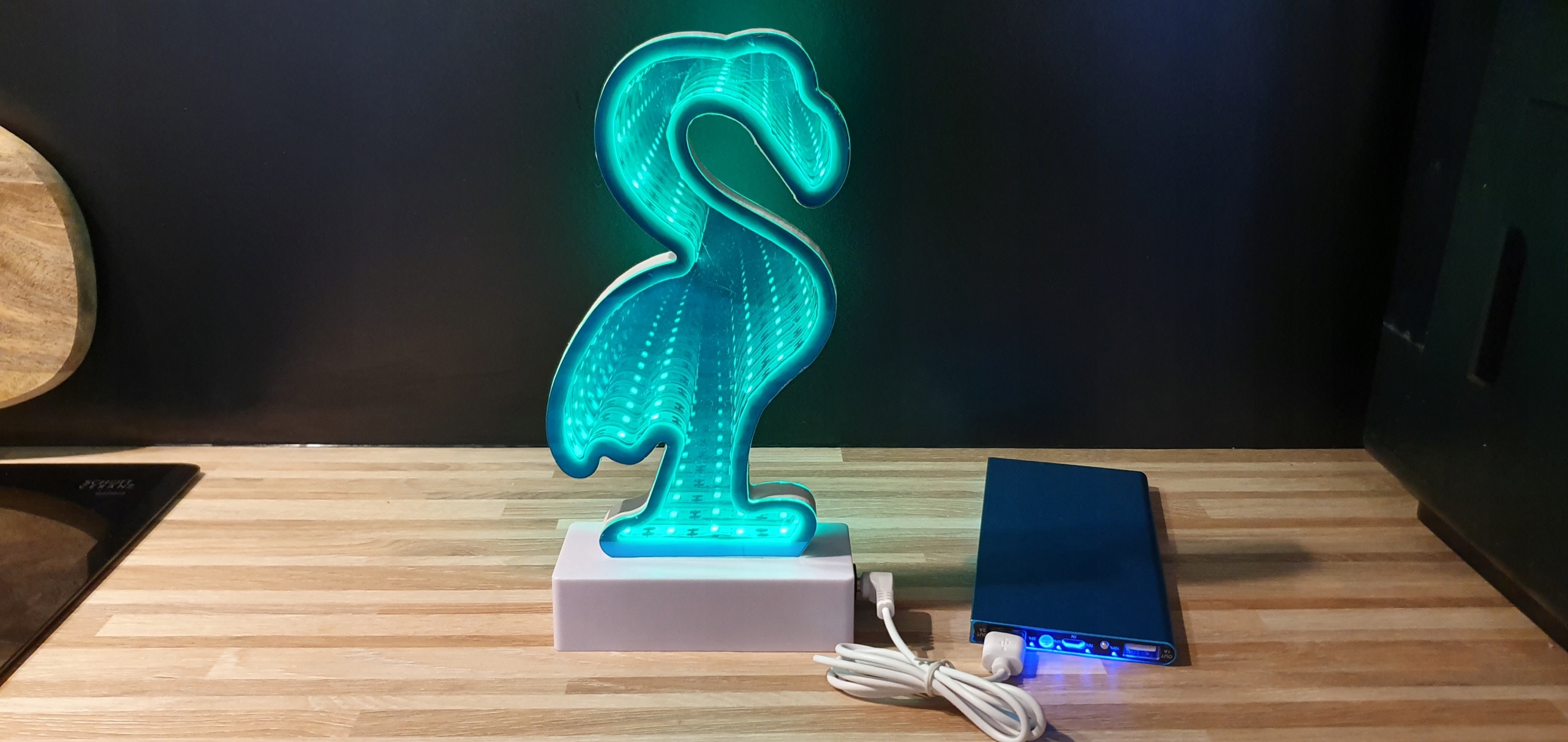 LAMPKA LED Z EFEKTEM 3D FLAMING 22cm USB