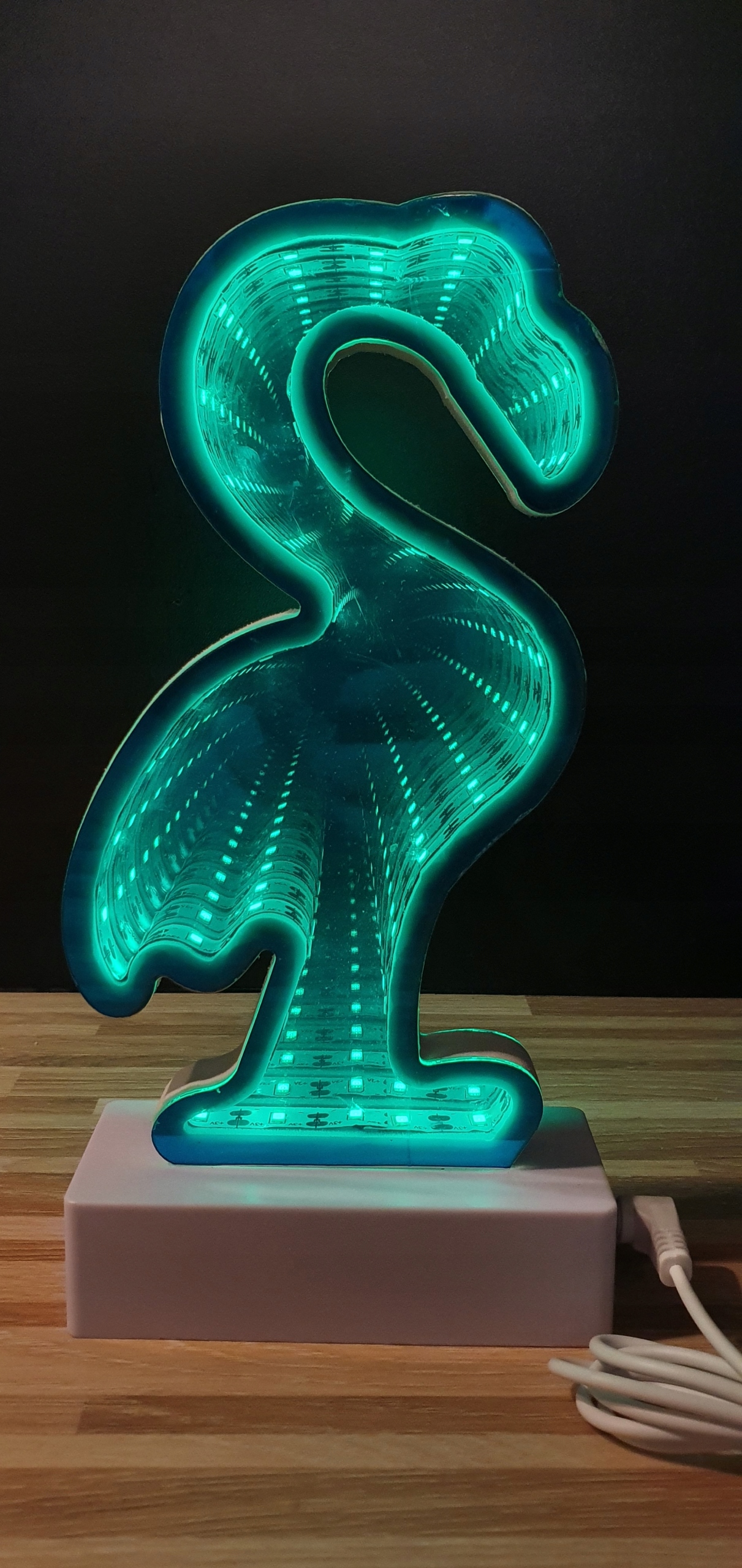 LAMPKA LED Z EFEKTEM 3D FLAMING 22cm USB