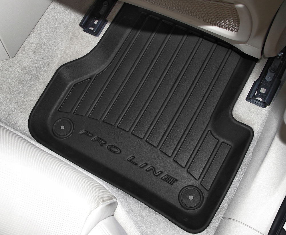 Dywaniki gumowe 3D do BMW 7 E66 2001-2008