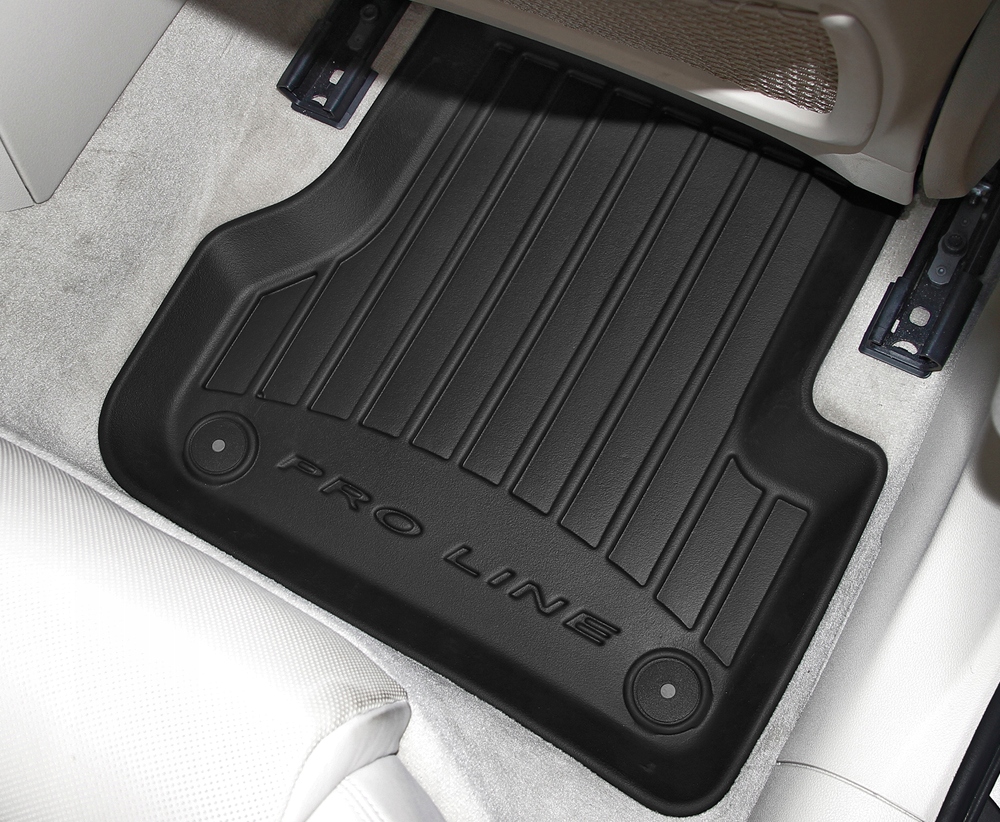 Dywaniki gumowe 3D do BMW 5 E39 1995-2003