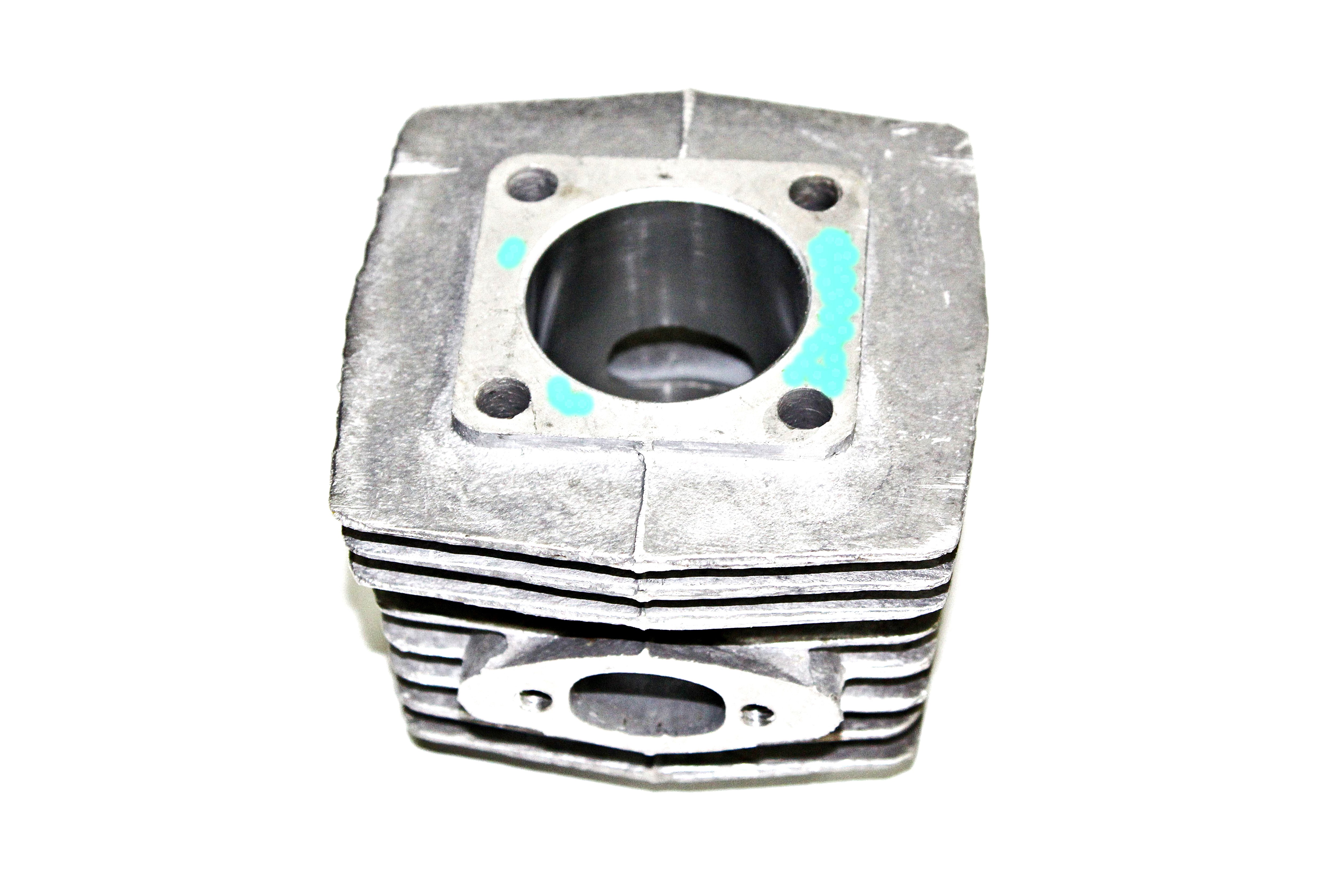 CYLINDER ŻELIWNY POWER FORCE BASIC 48CCM DO SILNIKA ROWEROWEGO  GY6SR0015