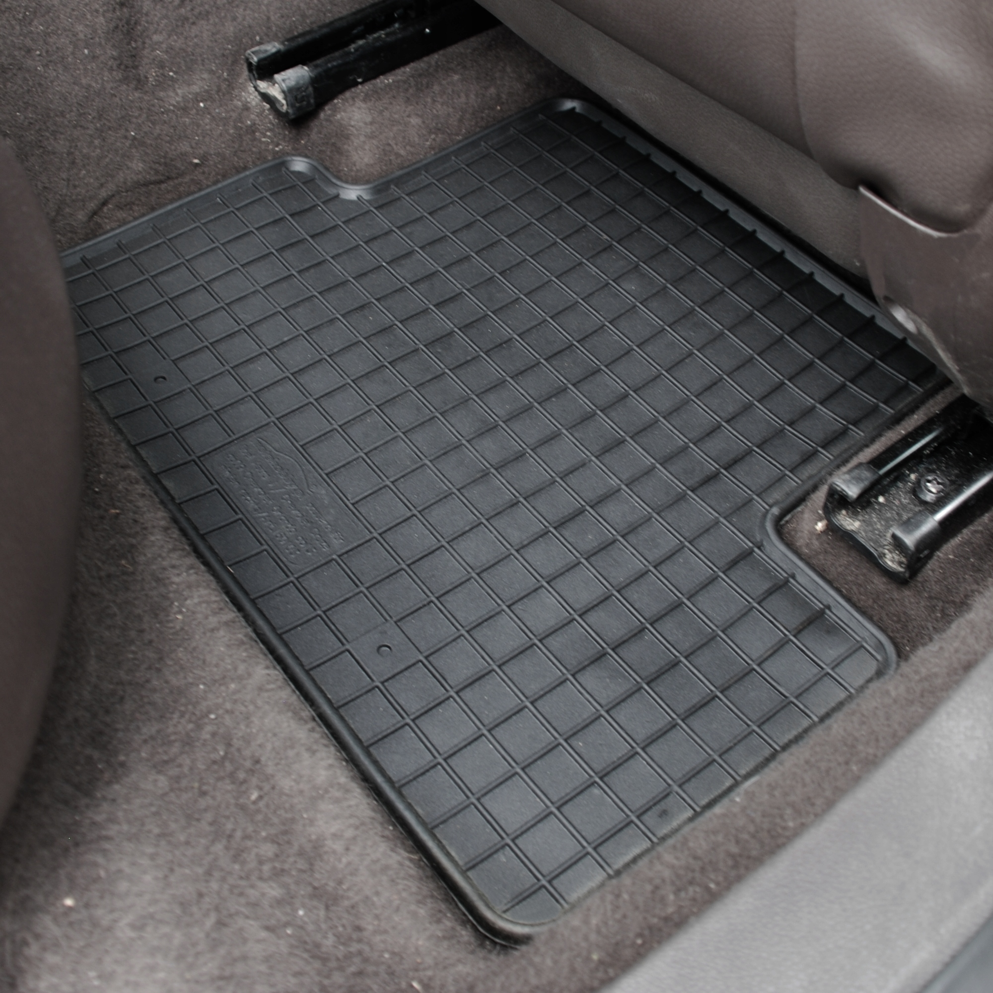 Dywaniki dedykowane do Chevrolet Orlando TUNEL