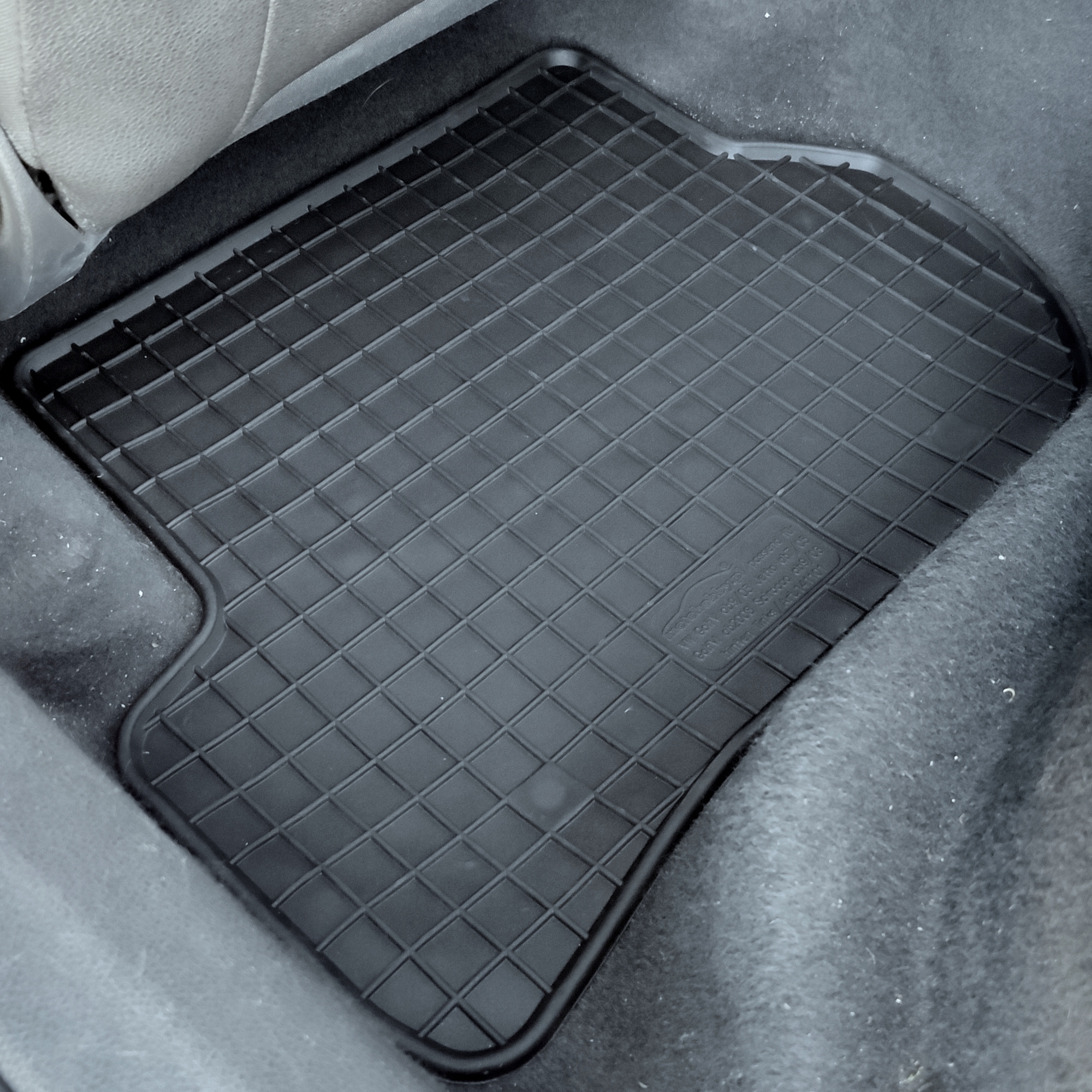 Dywaniki dedykowane do Skoda Octavia II TUNEL