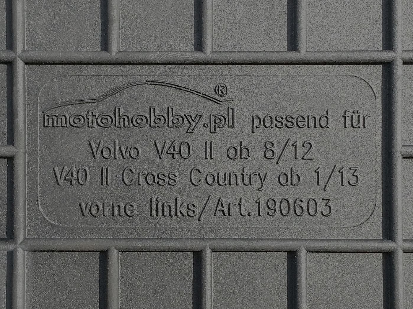 Volvo V40 (12-19) DYWANIKI GUMOWE PRZÓD DEDYKOWANE