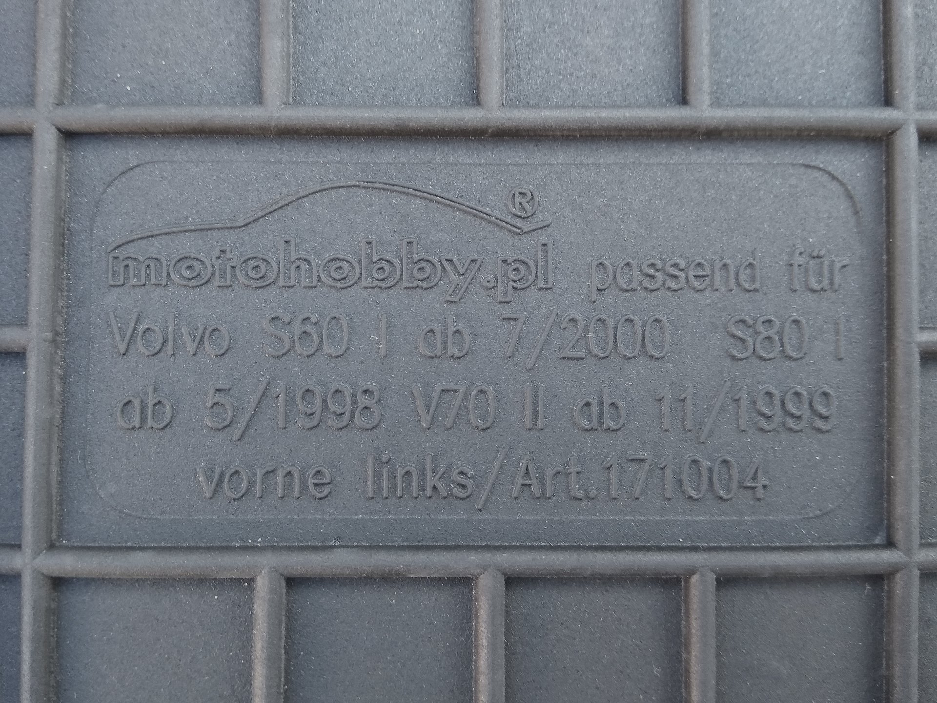 Volvo XC70 II DYWANIKI GUMOWE DEDYKOWANE PRZODY