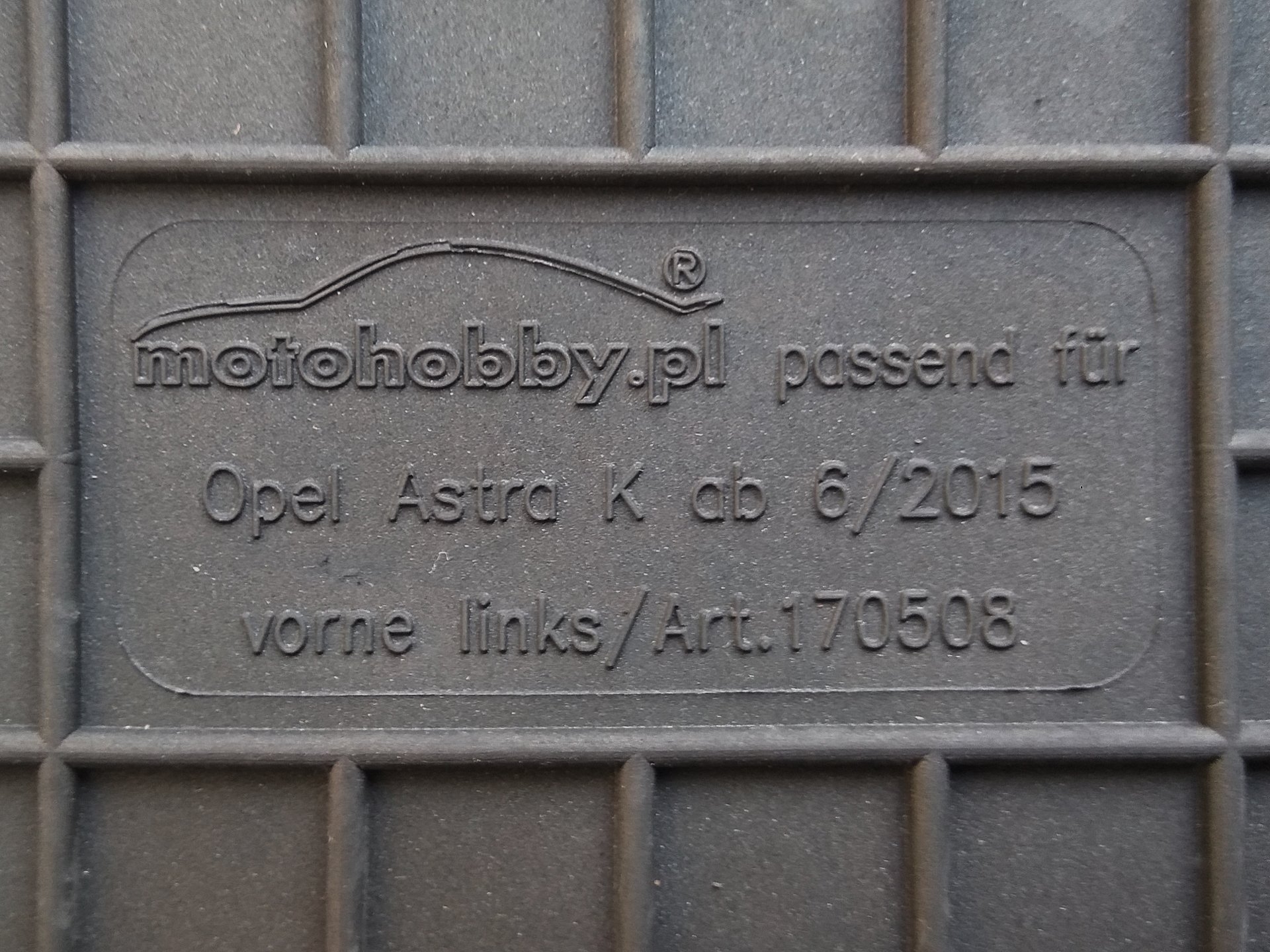 Opel Astra K (od 2015) DYWANIKI GUMOWE DEDYKOWANE