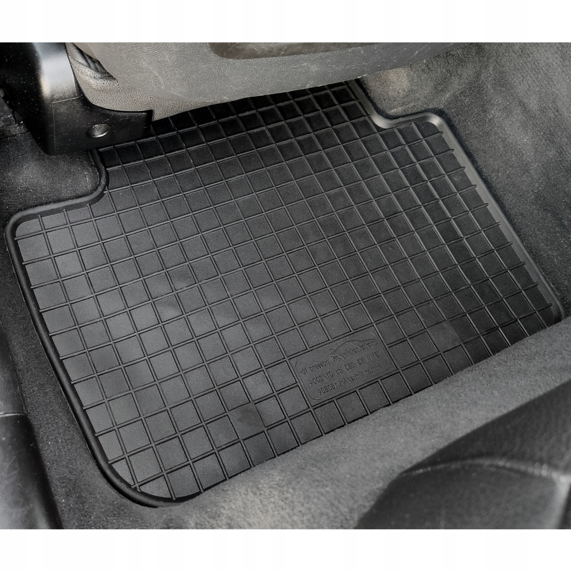 Dywaniki dedykowane do BMW X3 E83 TUNEL