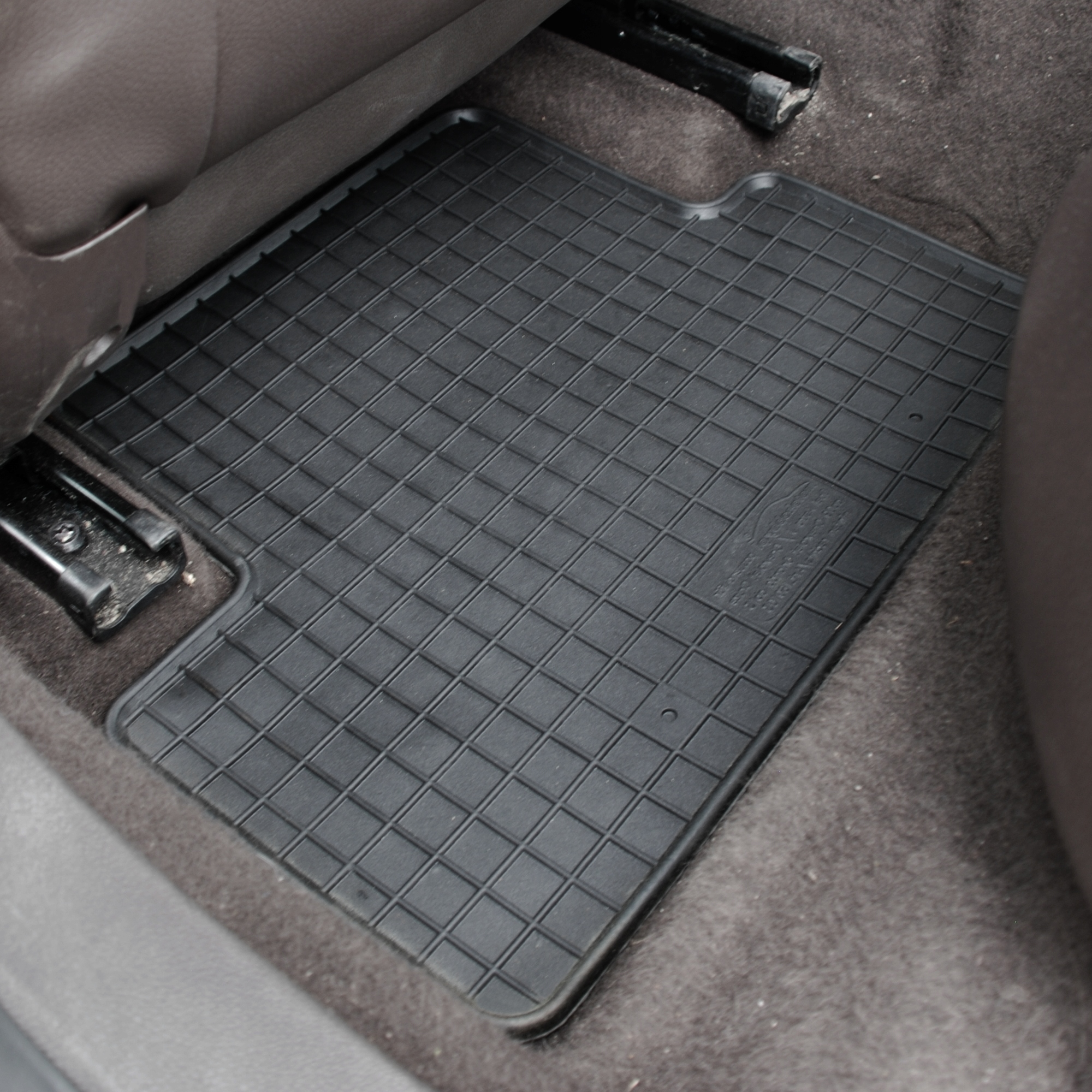 Dywaniki dedykowane do Chevrolet Cruze TUNEL