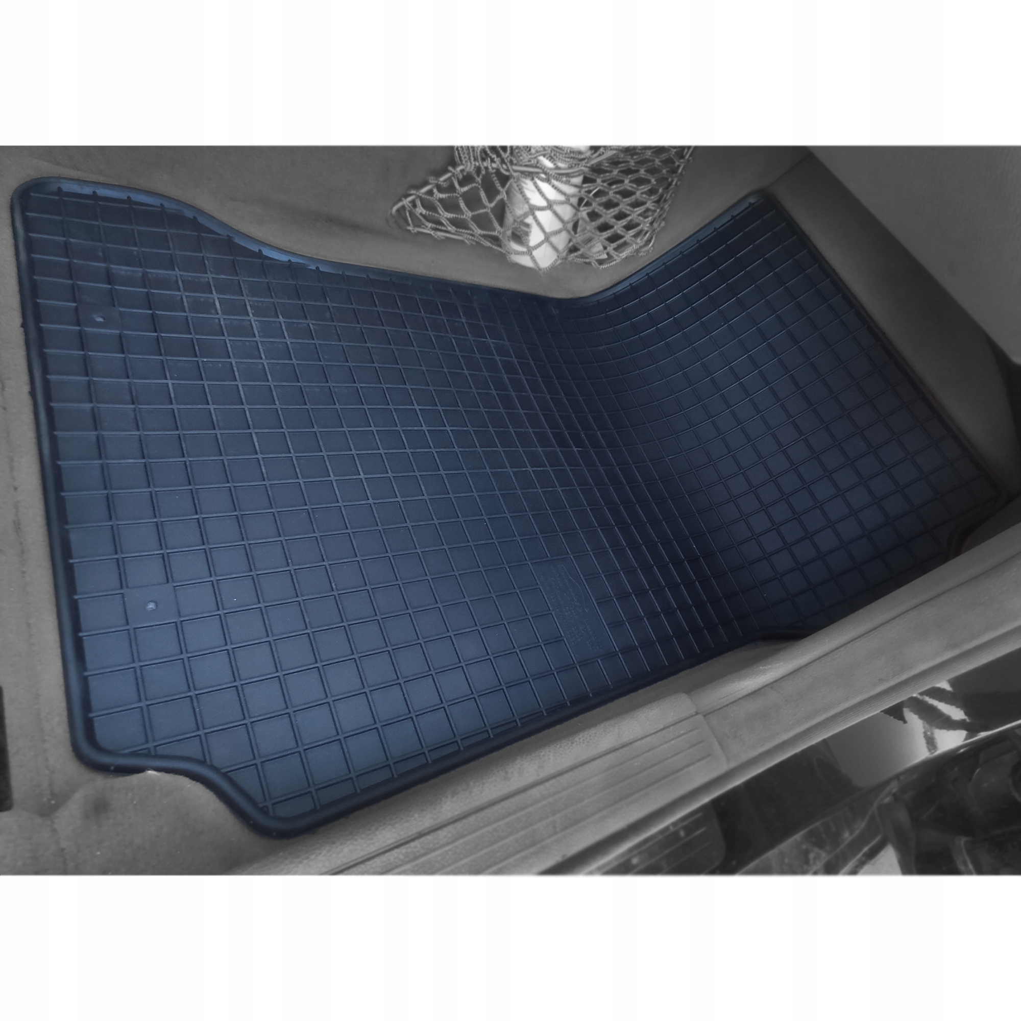 Mercedes C W204 DYWANIKI GUMOWE DEDYKOWANE STOPERY