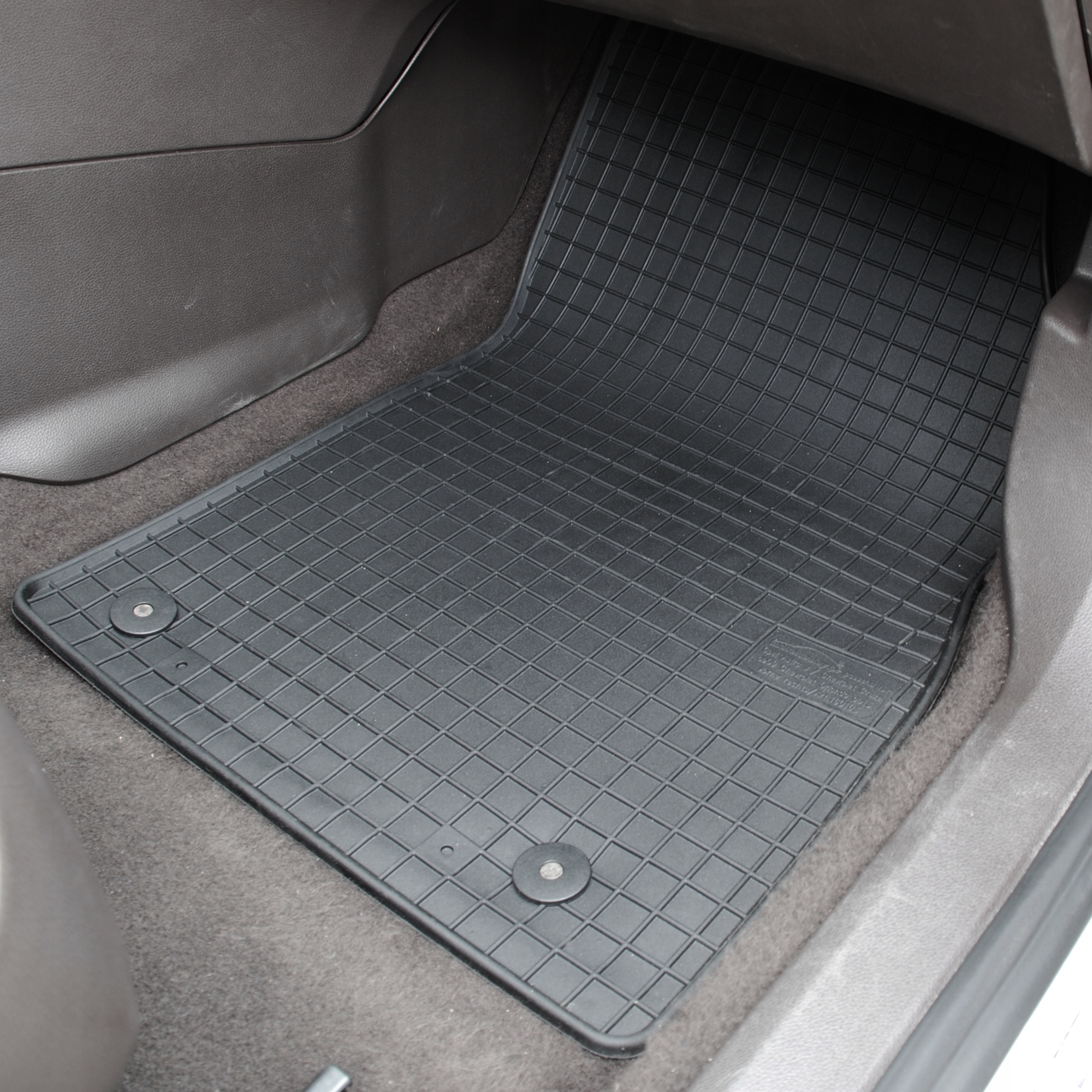 Dywaniki dedykowane do Chevrolet Orlando TUNEL