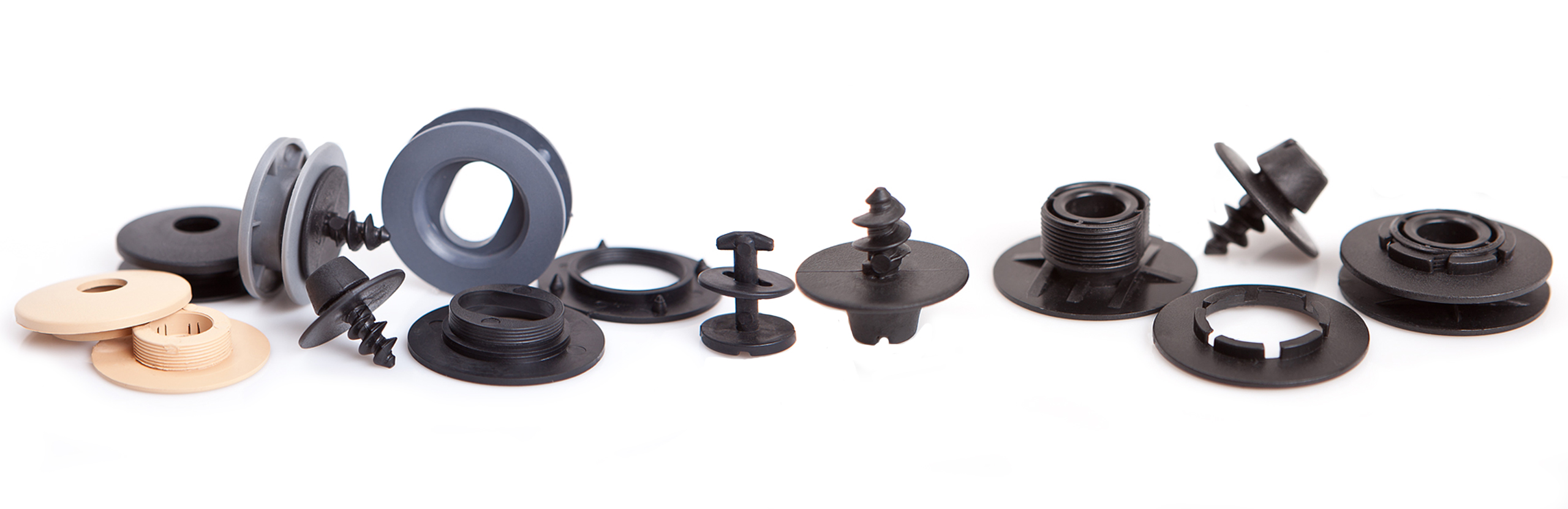 Ford Mondeo MK5 od 14 DYWANIKI GUMOWE DEDYKOWANE