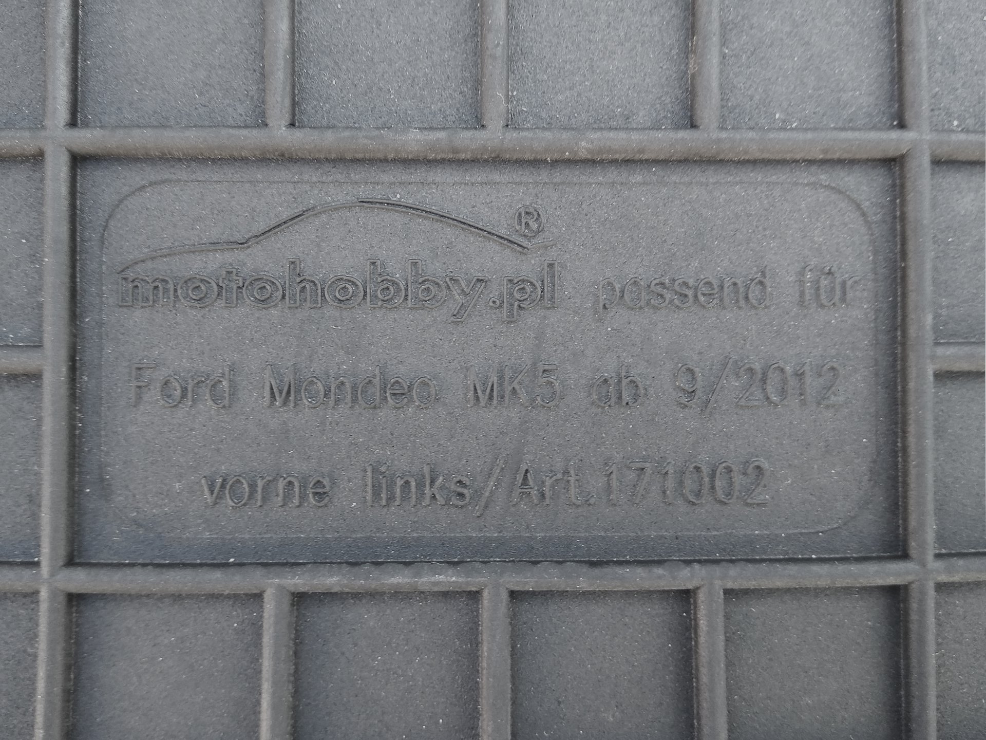 Ford Mondeo MK5 od 14 DYWANIKI GUMOWE DEDYKOWANE