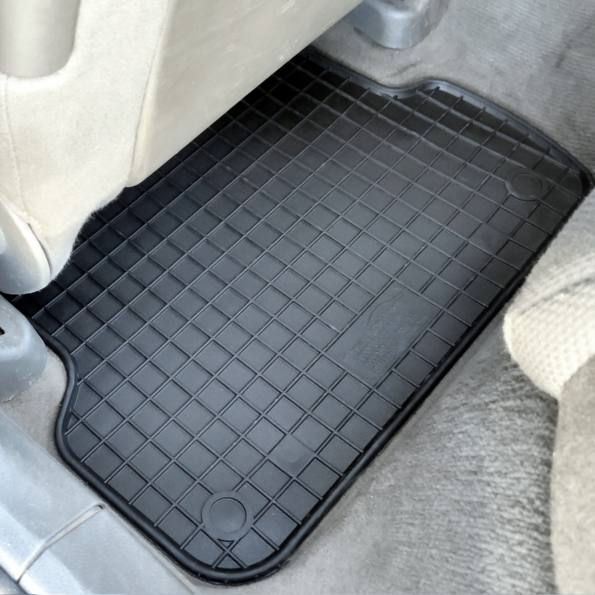 Dywaniki dedykowane do Audi A4 B6 TUNEL