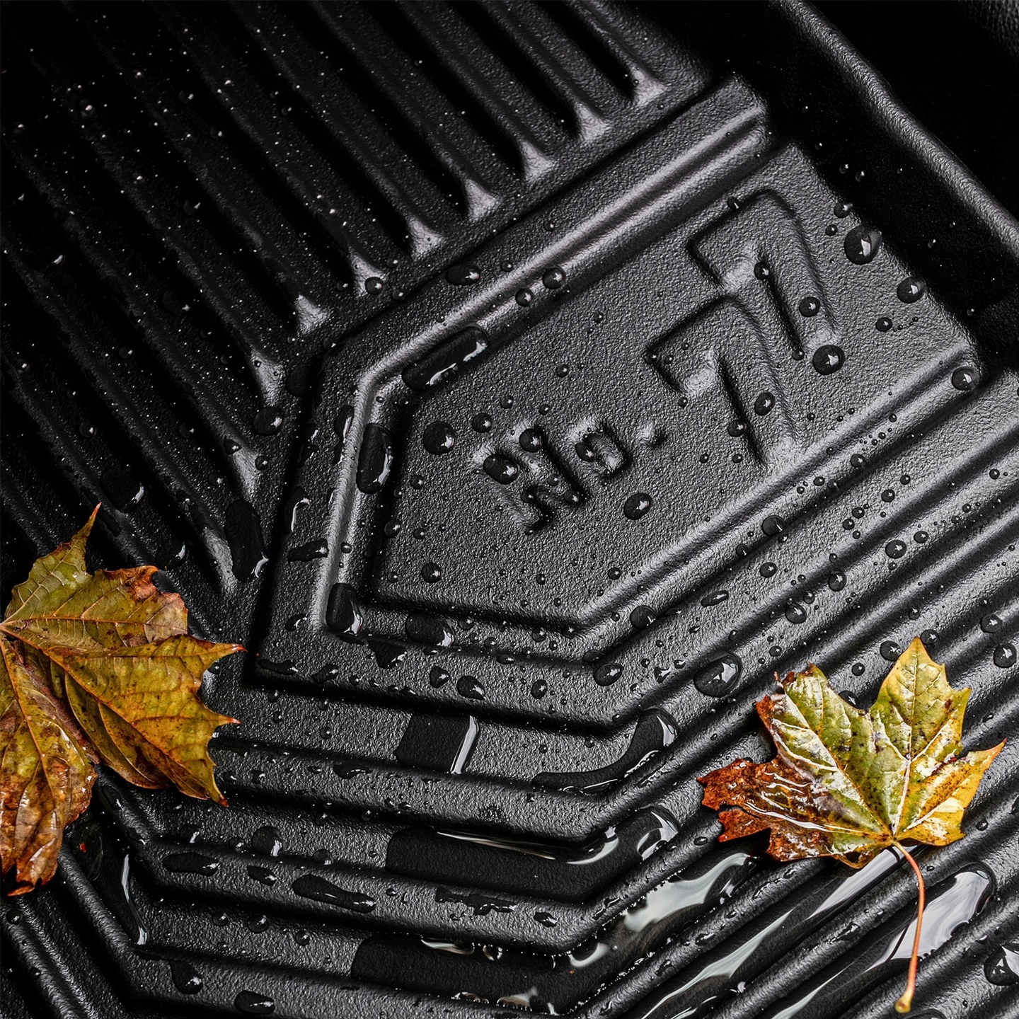 Dywaniki gumowe No.77 RENAULT Modus 2004-2012