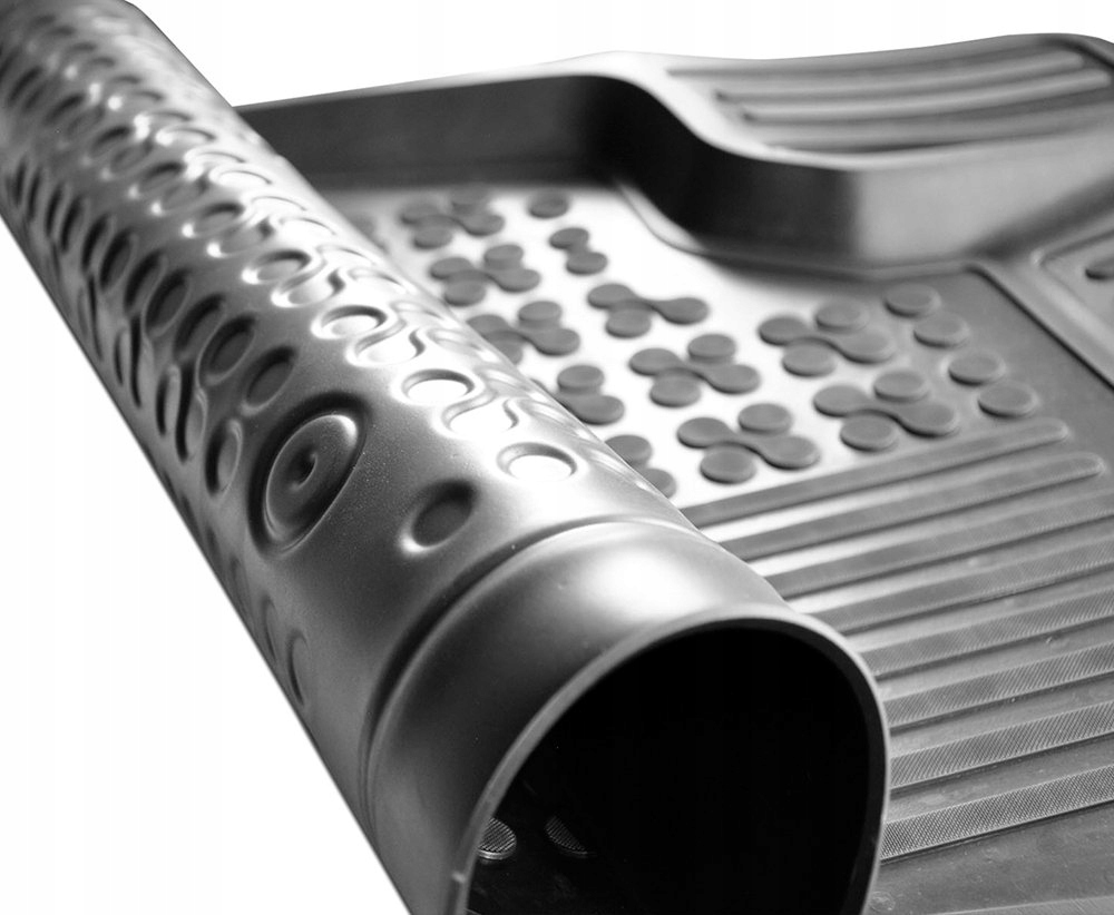 Opel Adam od 2013 Dywaniki korytka gumowe